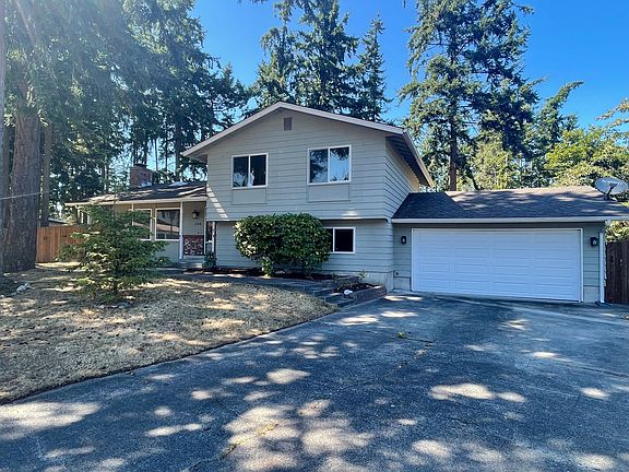 2nd image of 1168 Tulip Ln