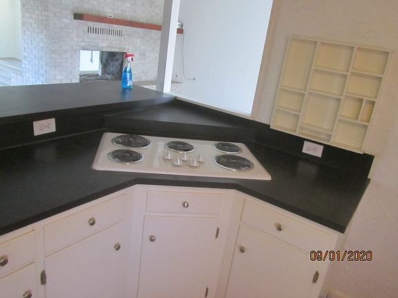 4th image of 2420 Linda Jean Dr