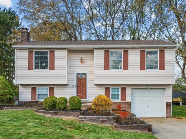 202 Cameron Dr, Cranberry Township, PA 16066
