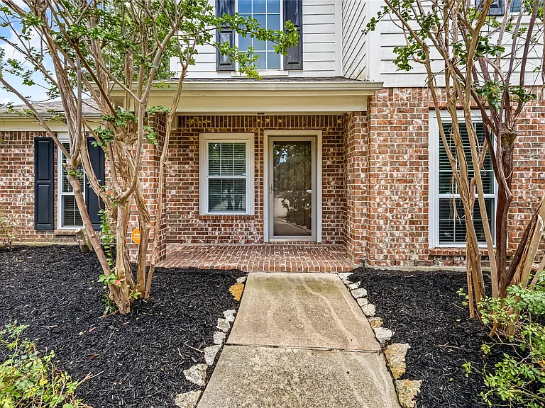 28507 Chateau Springs Ct — Photo 3