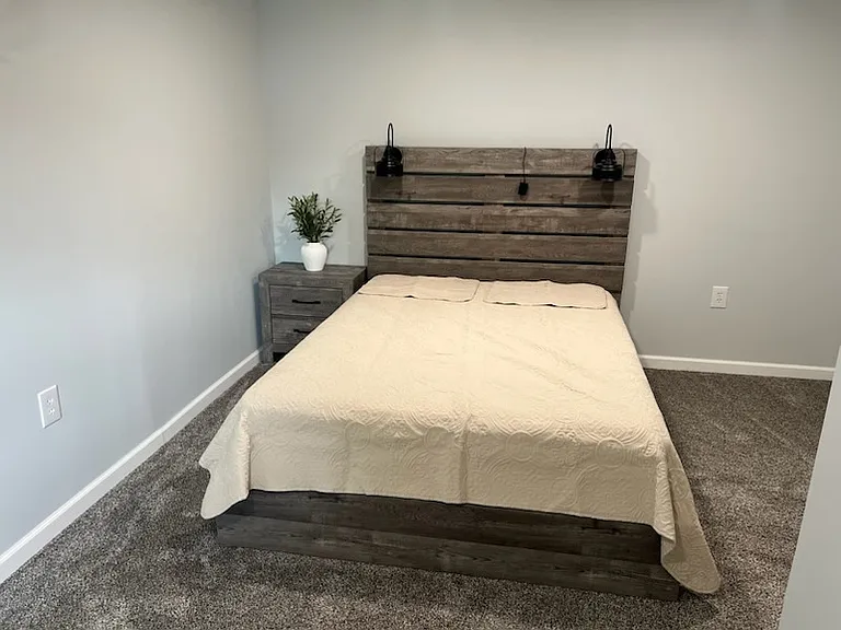 902 Morse St #1 — Photo 9