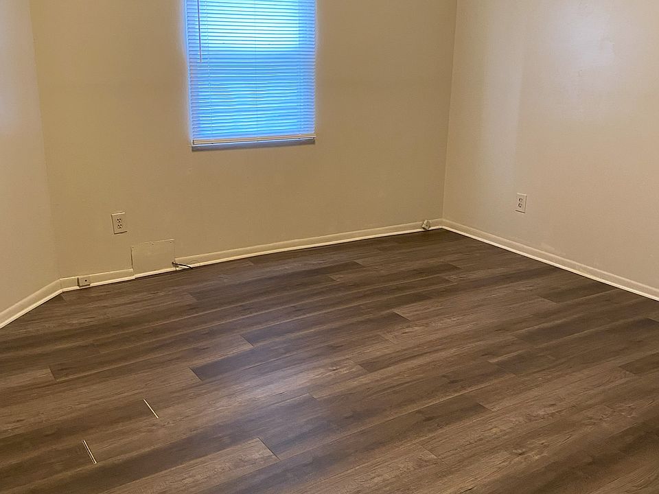 1st image of 1207 Adon St Floor 1