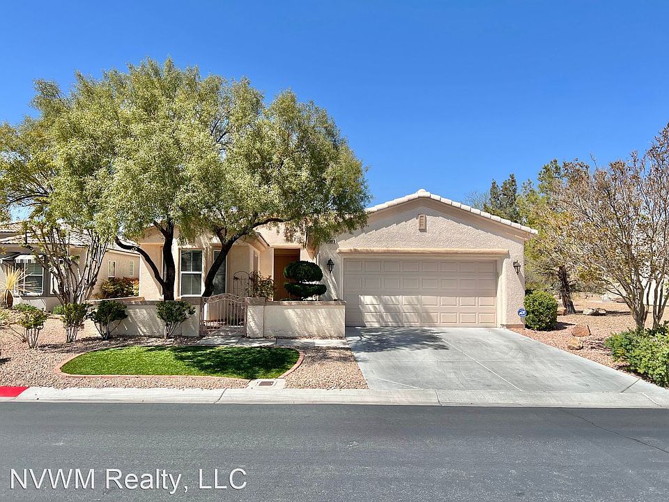 1st image of 4453 Regalo Bello St