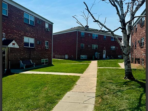 3rd image of 1401 Maryland Ave #D01