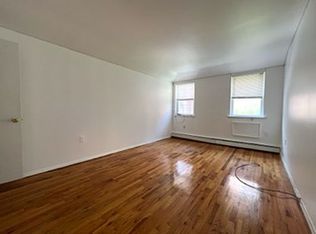 2656 E 21st St #3, Brooklyn, NY 11235