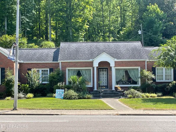 956 5th St, Jellico, TN 37762