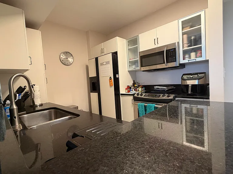 2775 NE 187th St #408 — Photo 7