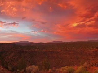 5240 SW Badger Rd, Terrebonne, OR 97760