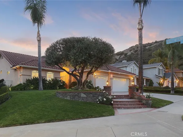 24632 Stagg St, Canoga Park, CA 91304