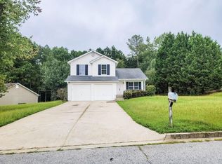 6155 Leverett Dr, Lithonia, GA 30038