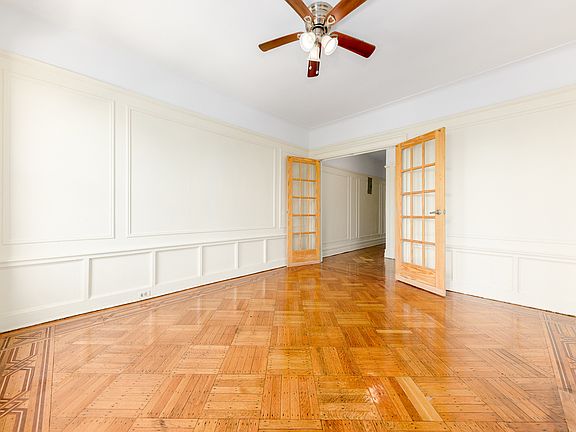 3rd image of 352 Eastern Pkwy APT 3J