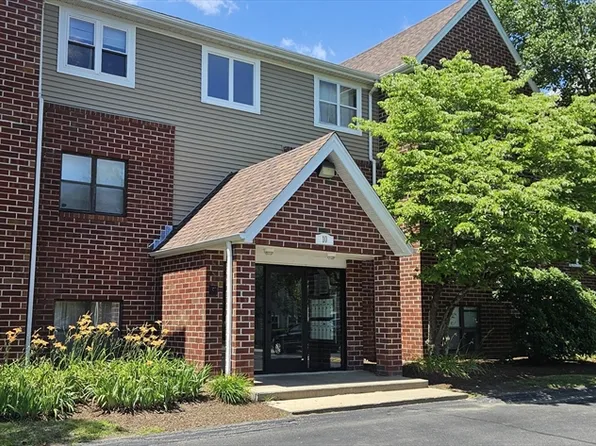 10 Longworth Ave Unit 22, Brockton, MA 02301