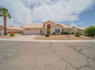 1938 E Crater Lake Dr, Fort Mohave, AZ 86426