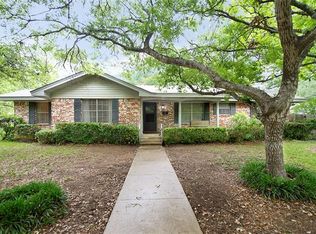 1701 E 18th St, Georgetown, TX 78626
