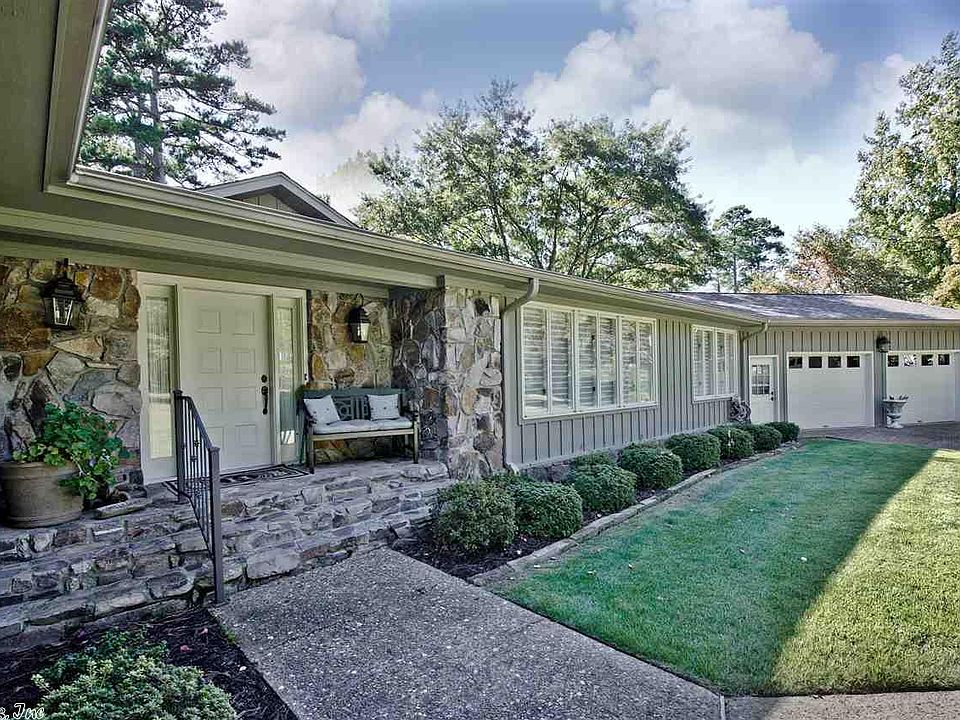 1st image of 300 Lake Hamilton Dr