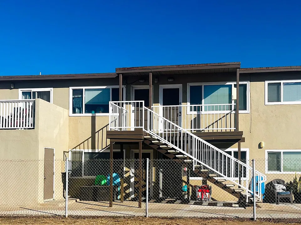 120-126 Date Ave