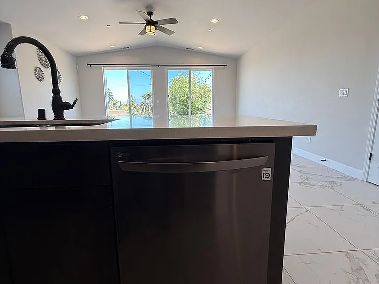1137 Trilogy Cir — Photo 18