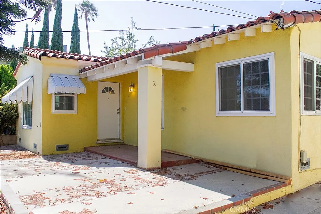 3 bed, 1274 sqft, $5,000 — Photo 2