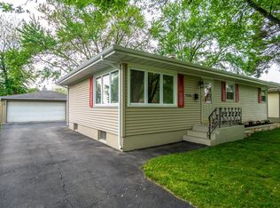 9206 Highland Pl, Highland, IN 46322