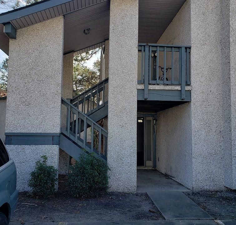 1st image of 910 Brett Dr APT 125