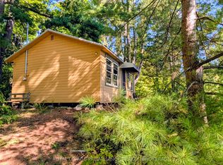 1256 Rose Ln, South Frontenac, ON K0H1W0