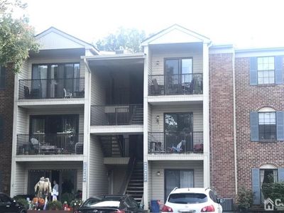 35 Fisher Dr, Franklin Park, NJ, 08823