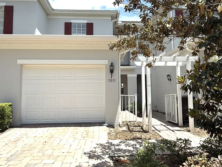 5851 Strada Capri Way — Photo 1