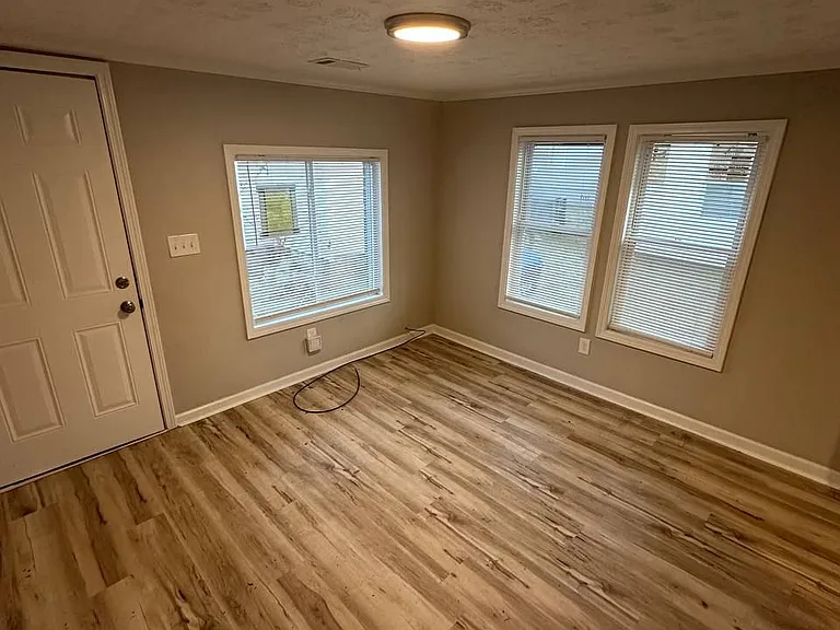 1107 Bryan Ave #1107A — Photo 5