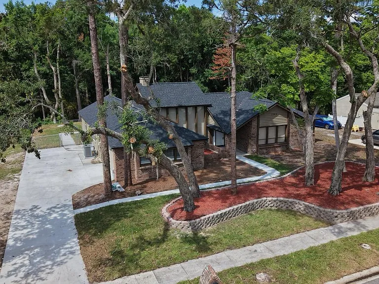 1542 Sugarwood Cir — Photo 8