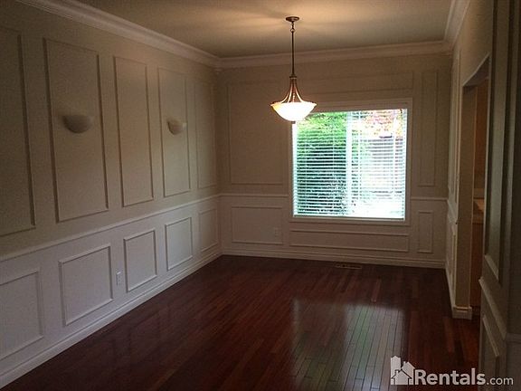 3rd image of 3016 NW 106th Cir