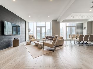 220 George St #1105, Toronto, ON M5A2N1