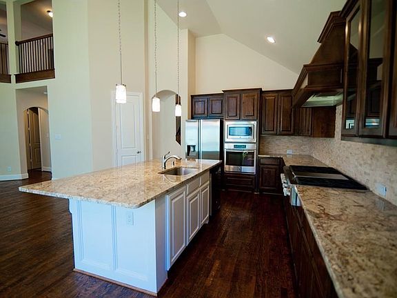 5th image of 1539 Hennessey Dr