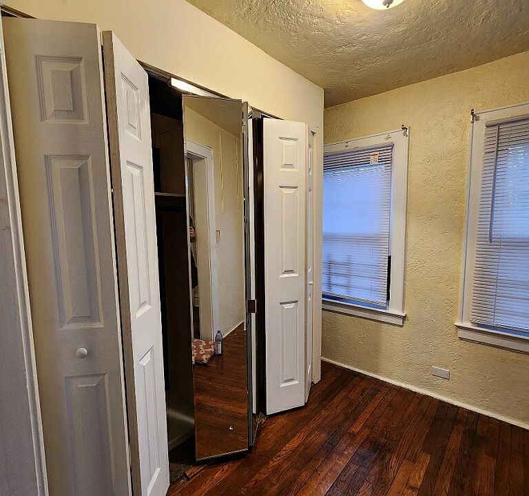 1st image of 121 N 6th Ave Floor 1