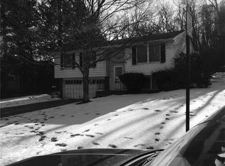 807 Key West Dr, Pittsburgh, PA