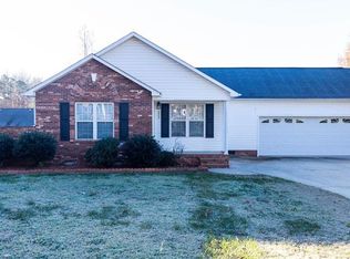 323 Jarrett Rd, Thomasville, NC 27360