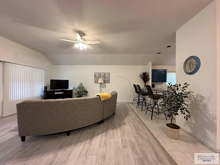 33 Shenandoah River Dr — Photo 15