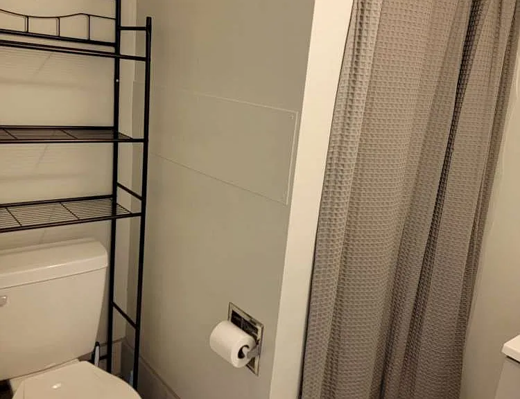 440 N 400 E #C — Photo 8