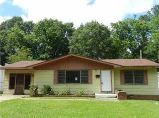 5152 Andover Dr, Jackson, MS 39209