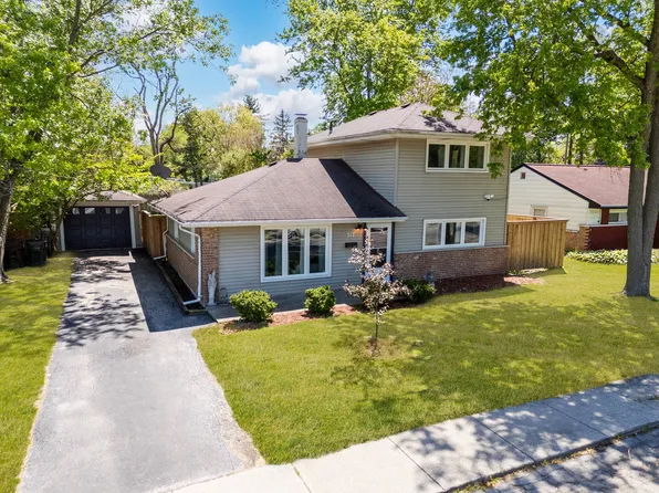 317 Seminole St, Park Forest, IL 60466