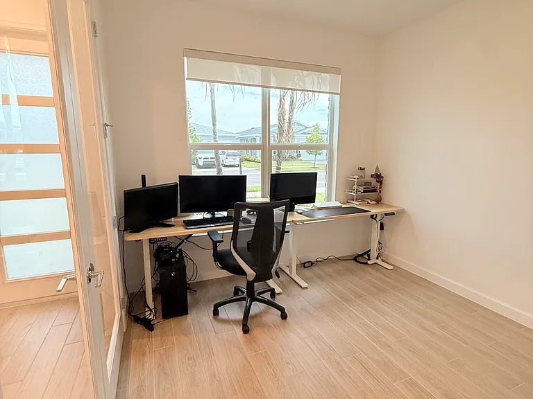 13462 SW Bally Dr — Photo 29