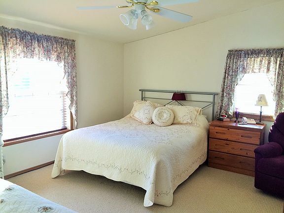 Spacious Master Bdrm Suite