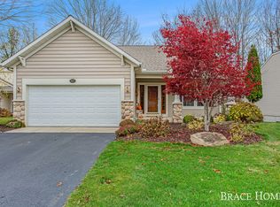3537 Mill Point Dr SE, Kentwood, MI 49512