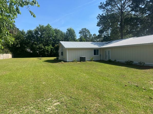 315 Newton Dr, Adel, GA 31620