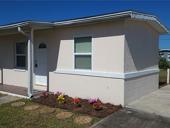 3rd image of 21488 Holdern Ave