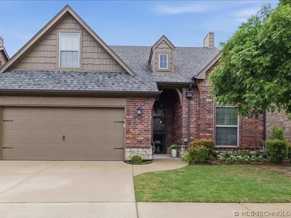 8235 S 112th East Ave, Tulsa, OK 74133