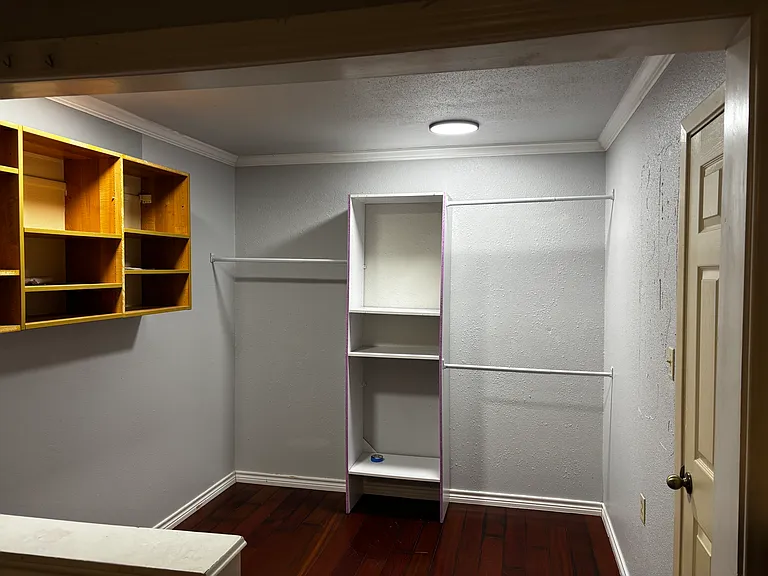 7827 Bateman Ln — Photo 6