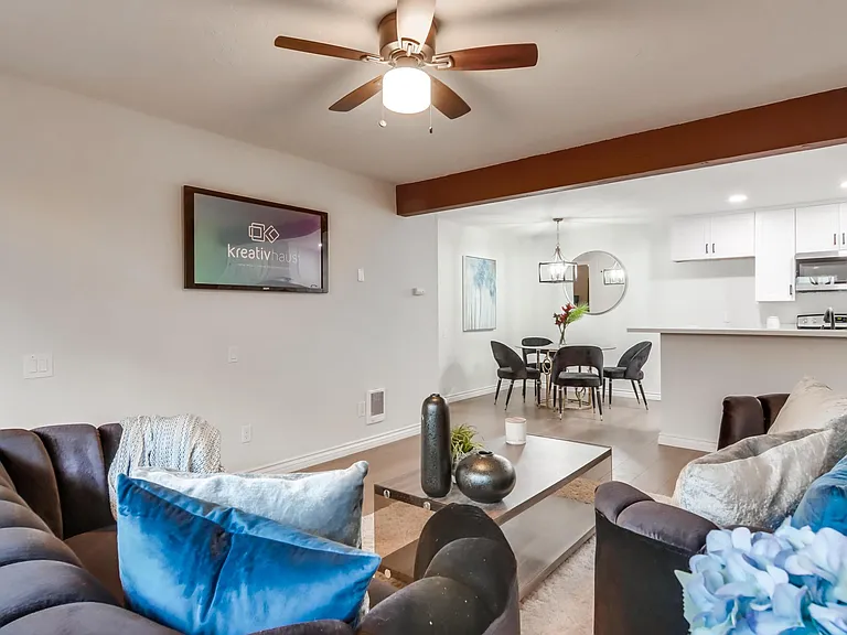 3549 Castle Glen Dr #118 — Photo 10