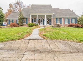 1007 N Quail Ridge Cir, Vincennes, IN 47591