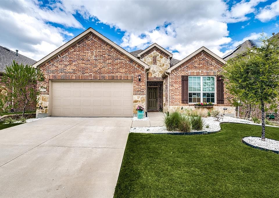 1st image of 2413 Leeward Pl