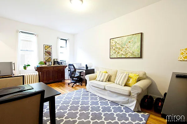 Rented by Miron Properties | media 9